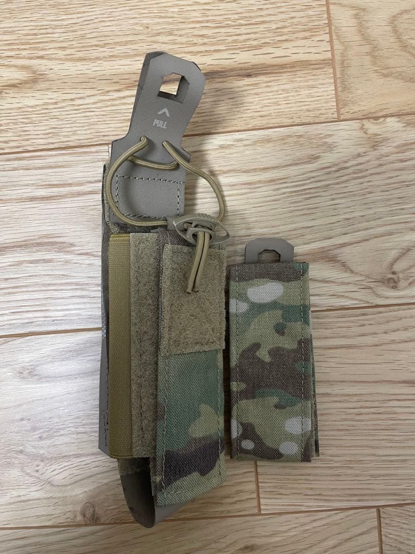 実物マガジンポーチセットDirect Action HUSAR等