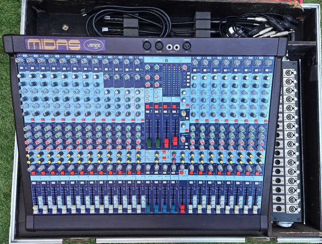 【MIDAS】マイダスVENICE240卓上アナログミキサー