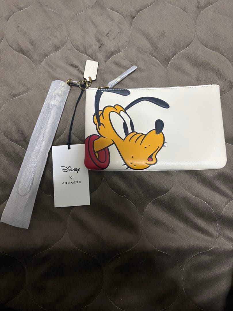 COACH ディズニー プルート ポーチ