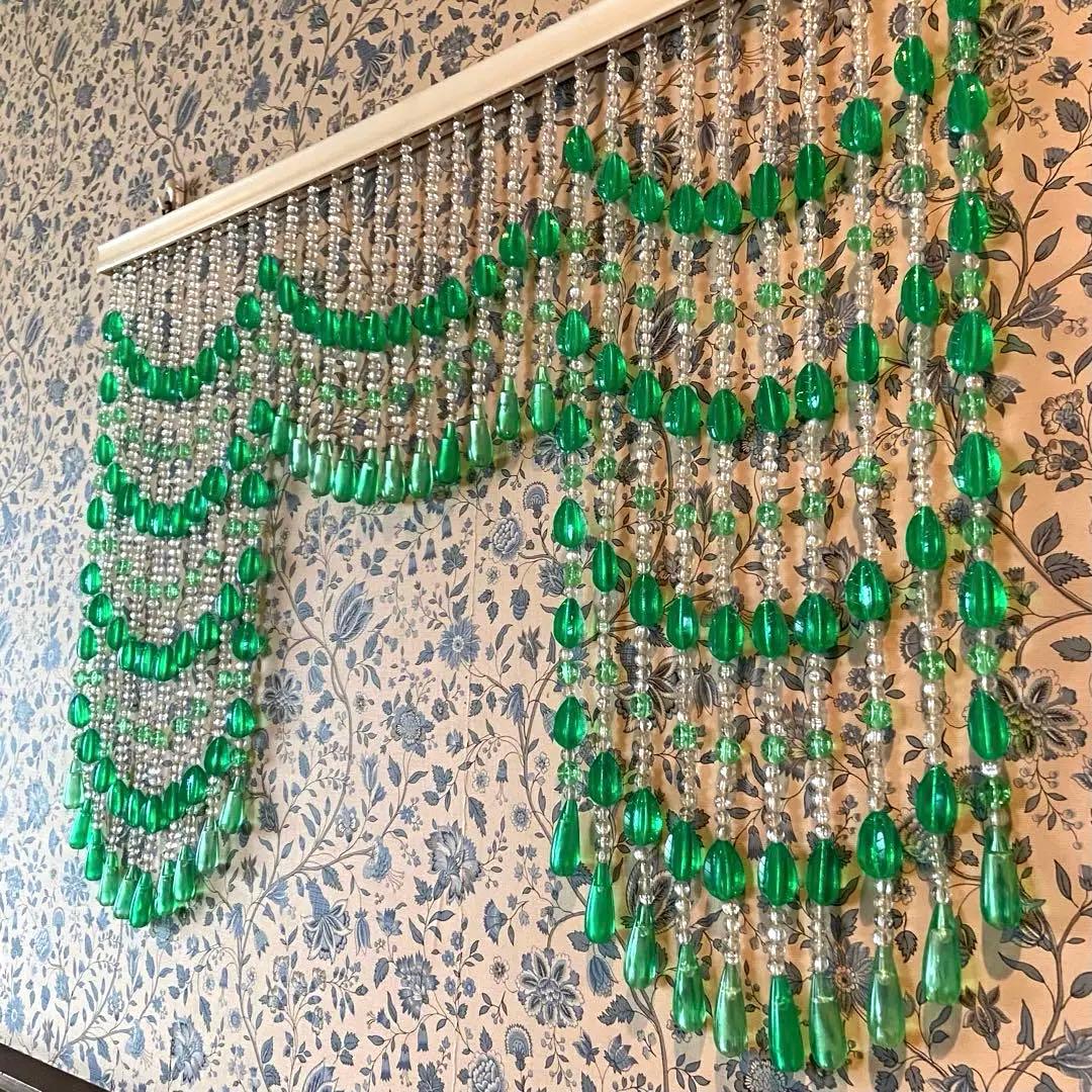 昭和レトロ　ビーズのれん　グリーン　美品 レトロポップ　当時物
