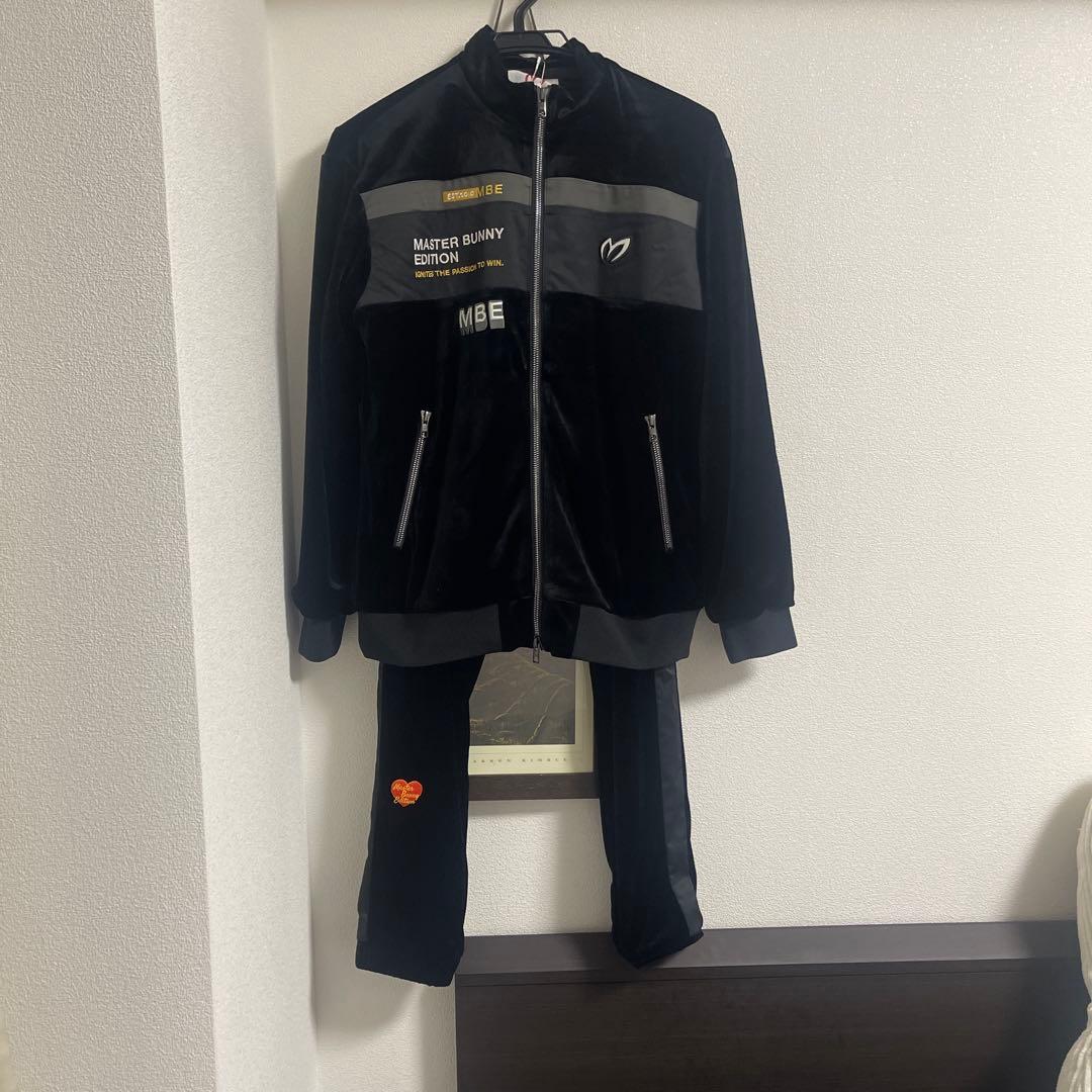 MASTER BUNNY EDITION レディスブラックセットアップ