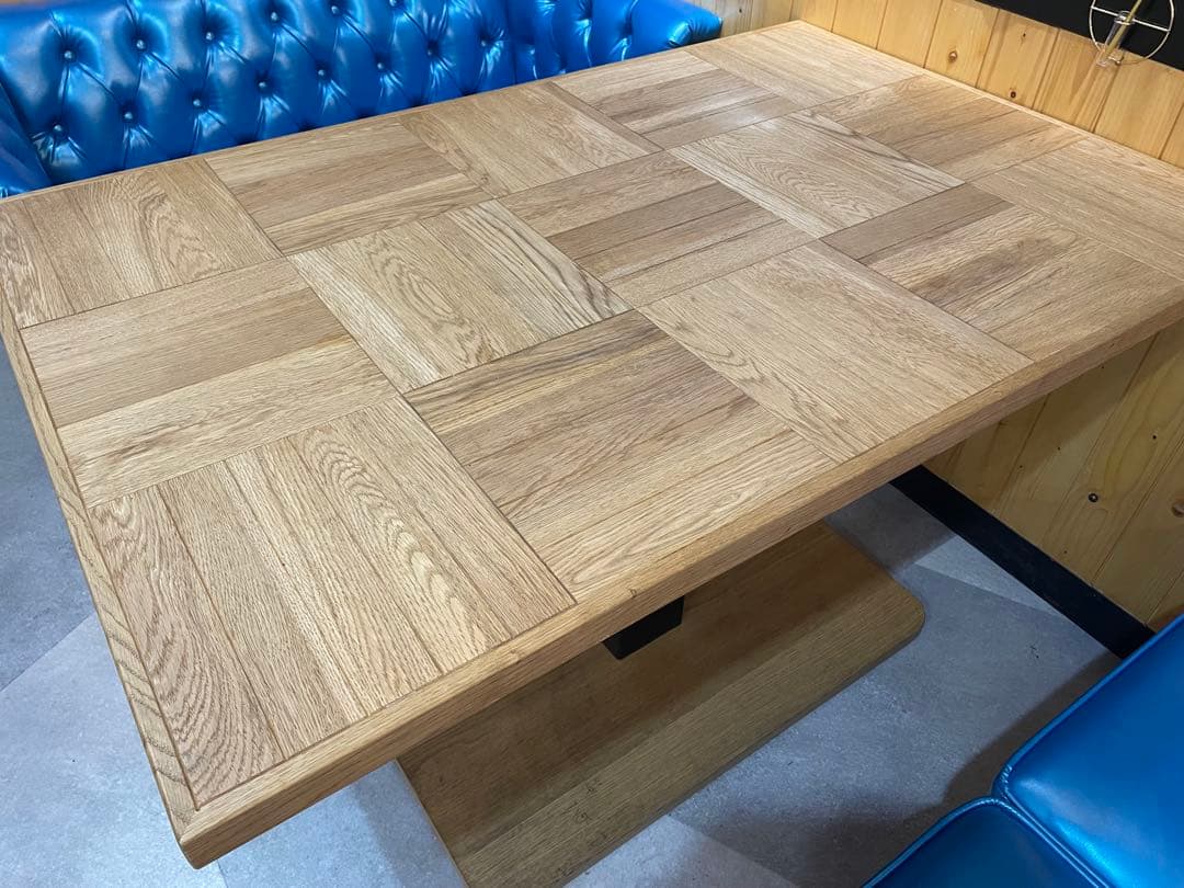 昇降式木製ダイニングテーブル