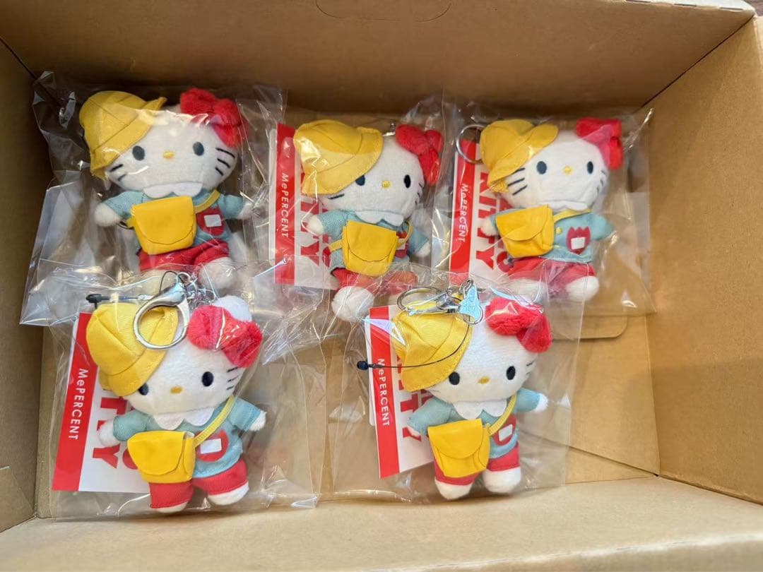 ローリーズファーム　Me% トイキーホルダーキティ 幼稚園 サンリオ 5点セット