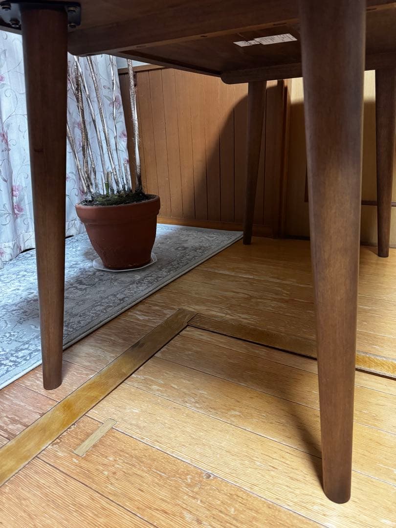 【期間限定 12/30まで】ニトリ ダイニングテーブル ナッツ 幅130 美品