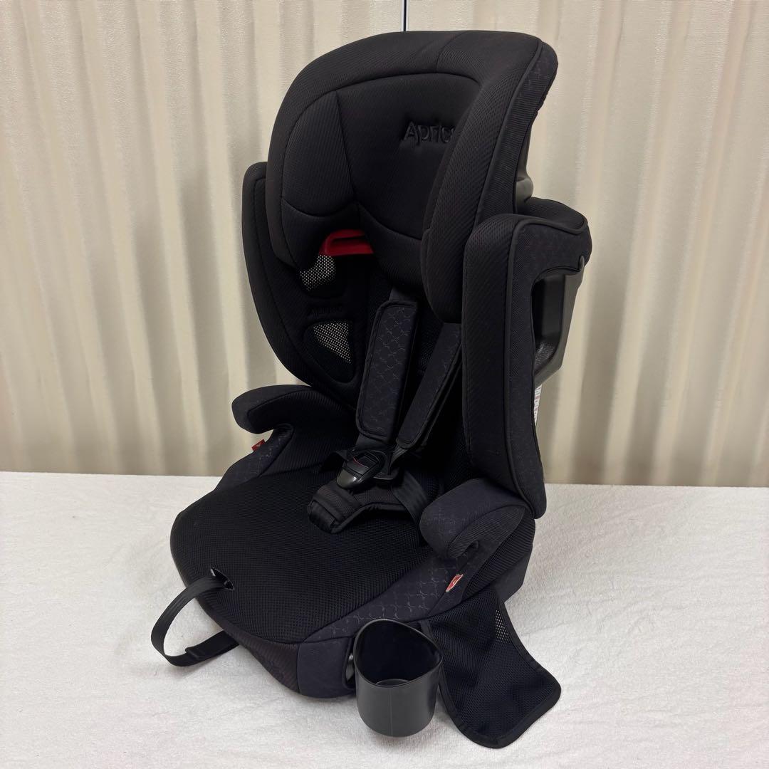 クリーニング済☆綺麗☆1〜11才まで　アップリカ　エアグルーヴ　プラス　ブラック