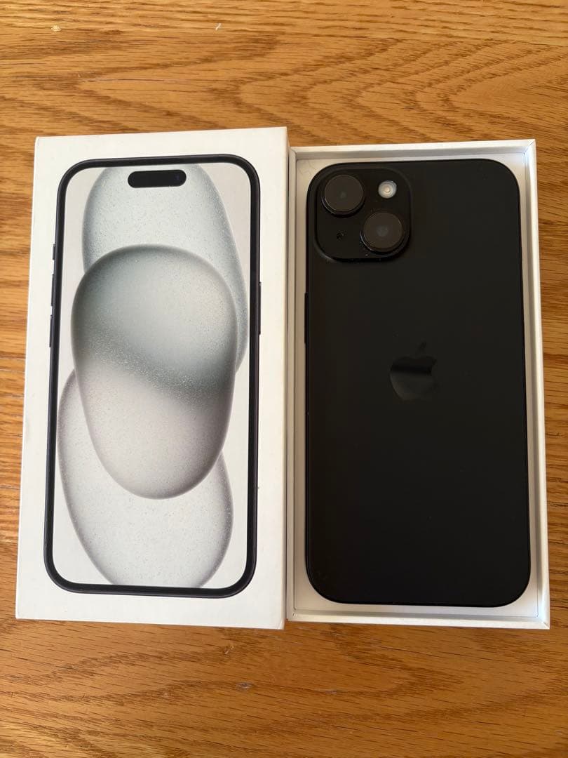 【美品】iPhone15 128GB ブラック(SIMフリー)