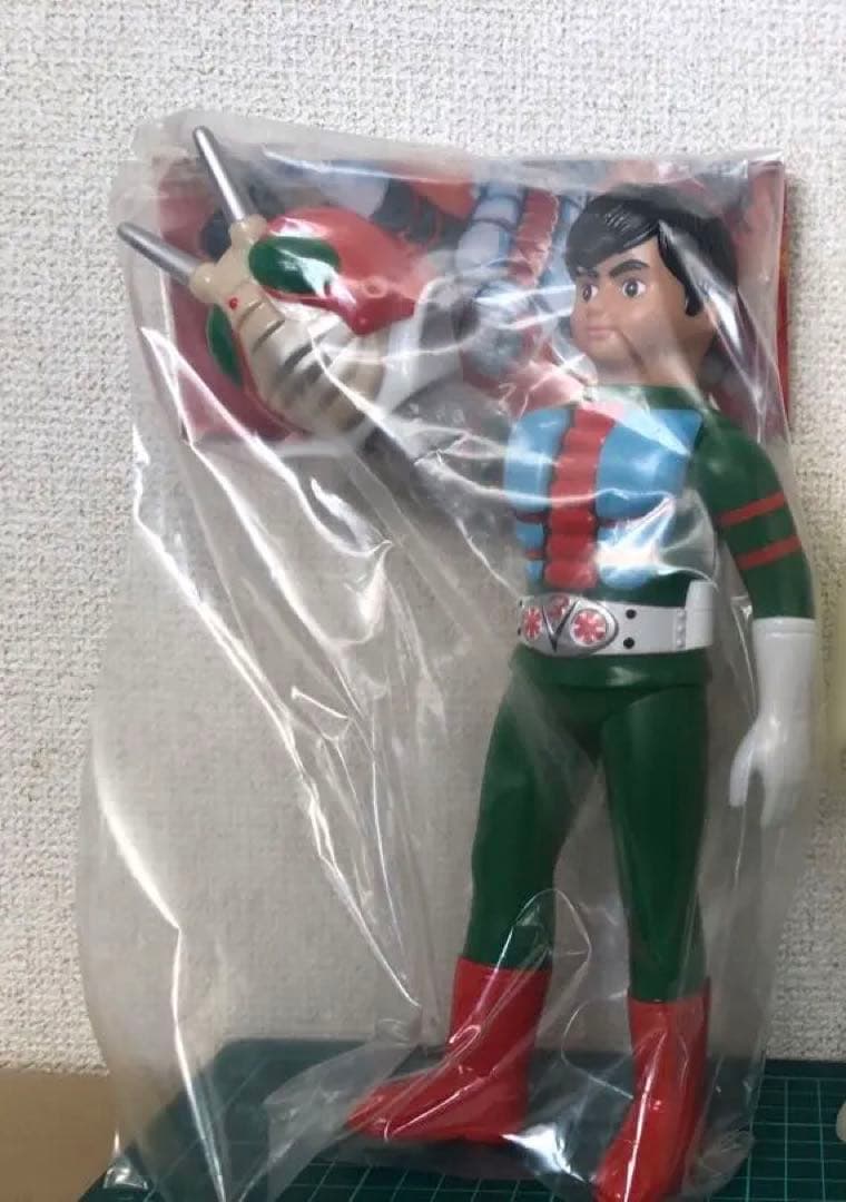 面取れ★仮面ライダーV3★2体セット★蓄光版　石森プロ　ポピーJAPAN