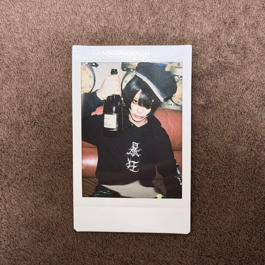 甘い暴力 咲 チェキ