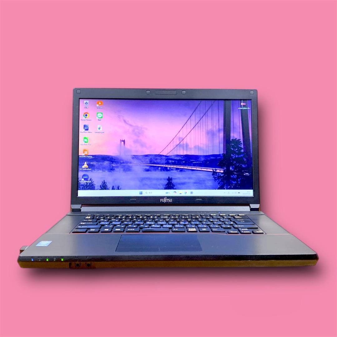 贅沢性能！i5 メモリ16 SSD512 性能重視の方に最適ノートパソコン富士通