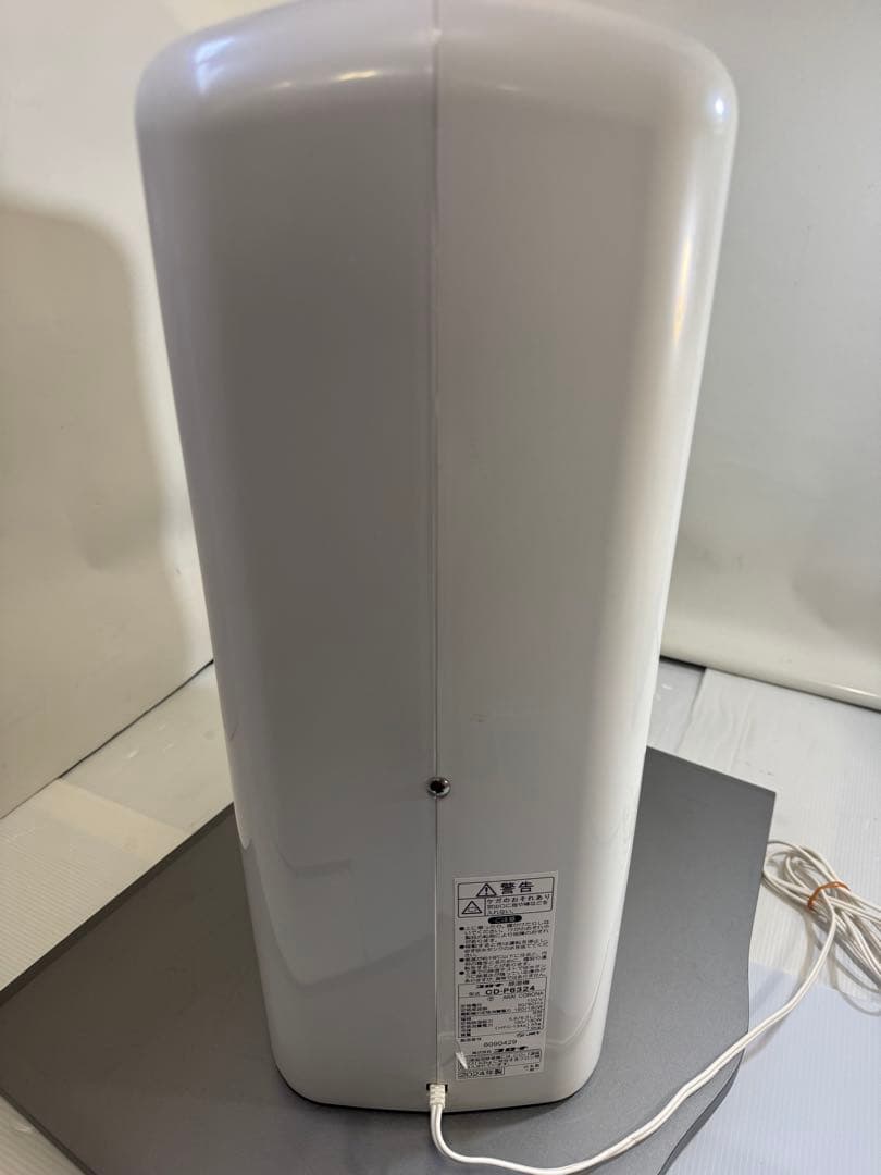 【2024年製•美品】 コロナ CORONA 衣類乾燥除湿機 CD-P6324