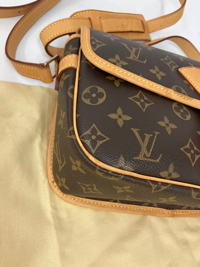 ルイヴィトン ショルダーバッグ