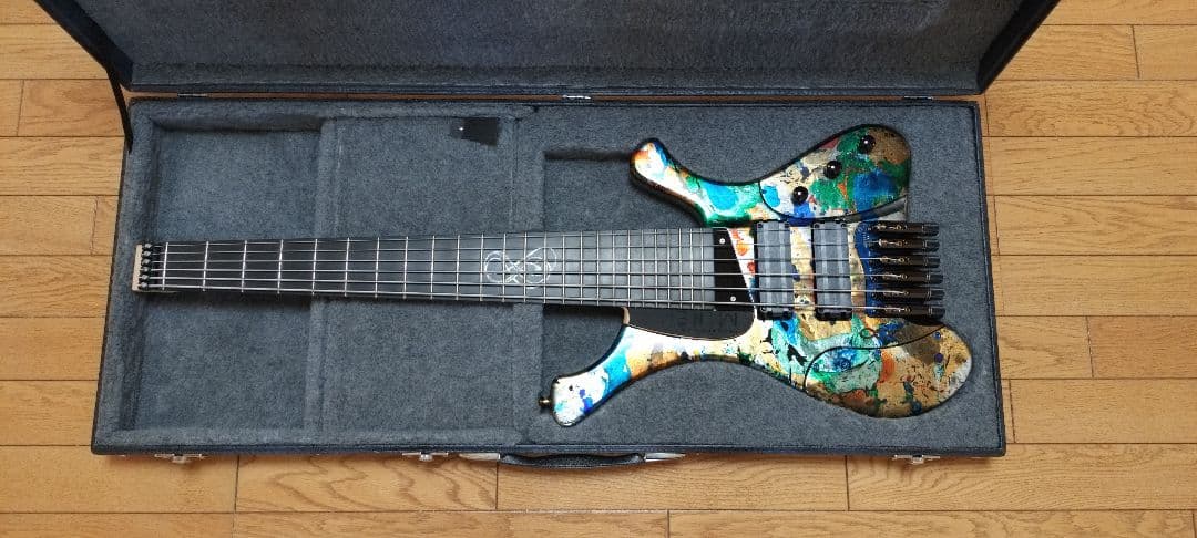 EGO Guitar EGO Bass Mine 6 (ヘッドレス 6弦ベース)