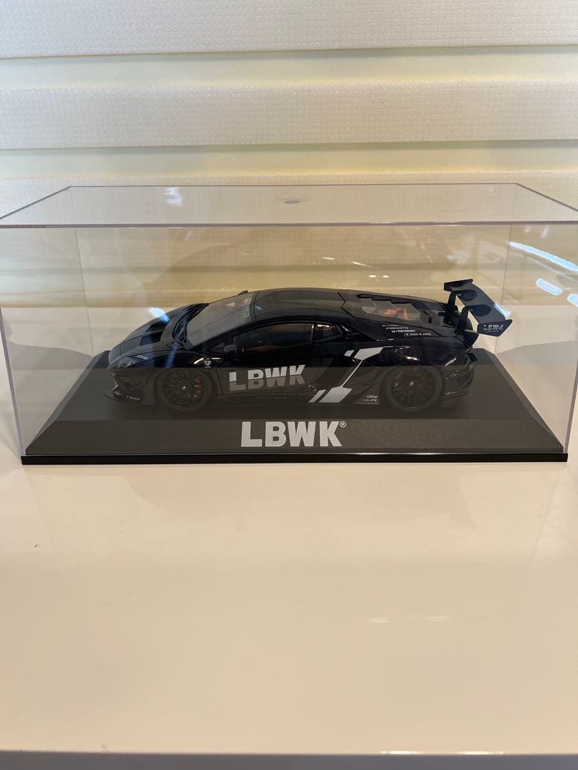 オートアート LBWK Lamborghini Aventador 1/18