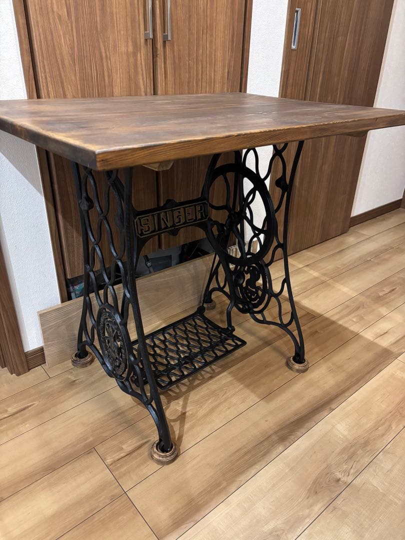 singer網足　黒　杉板テーブル