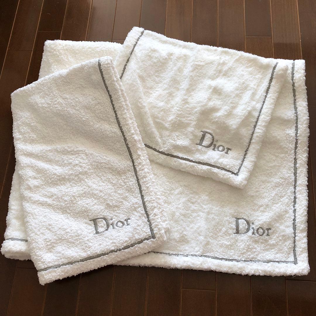 used クリスチャンディオール　フランス製　Dior刺繍　タオル(バスマット)