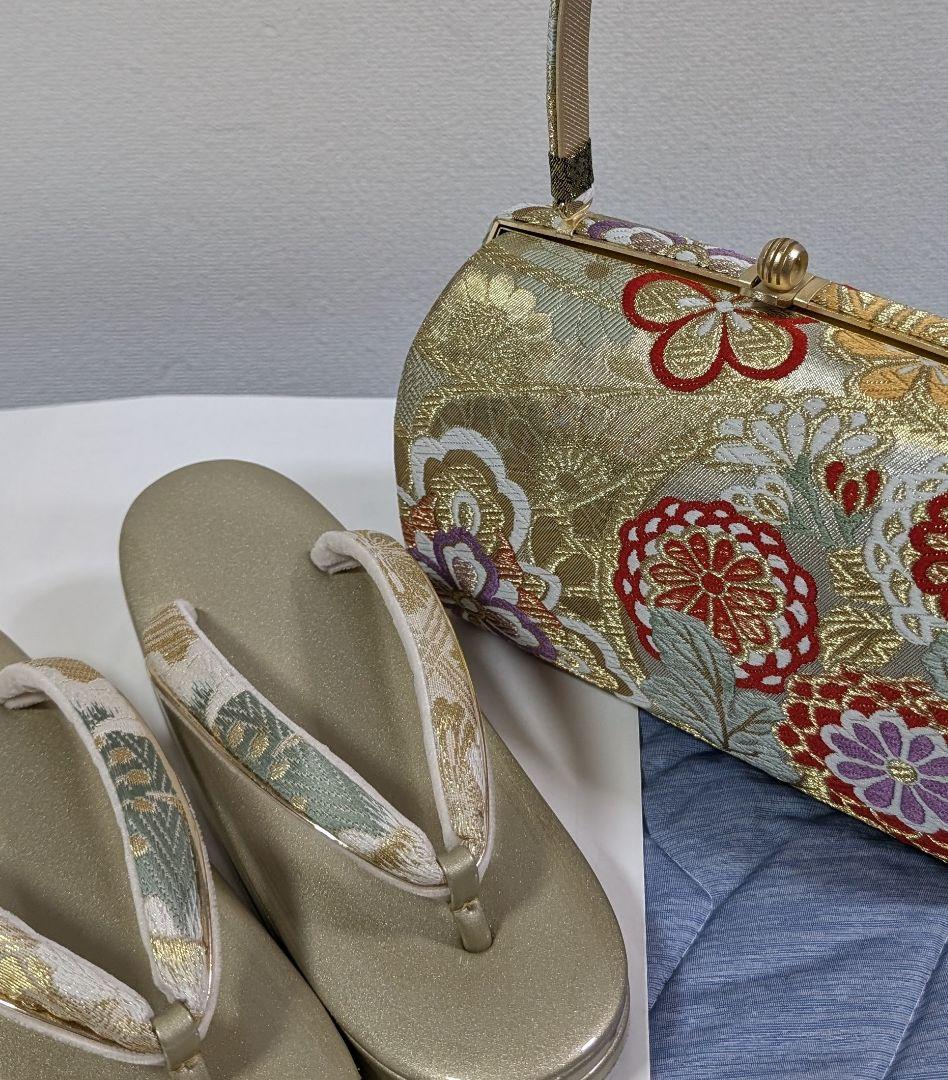 花柄刺繍の和装用バッグと下駄セット/成人式