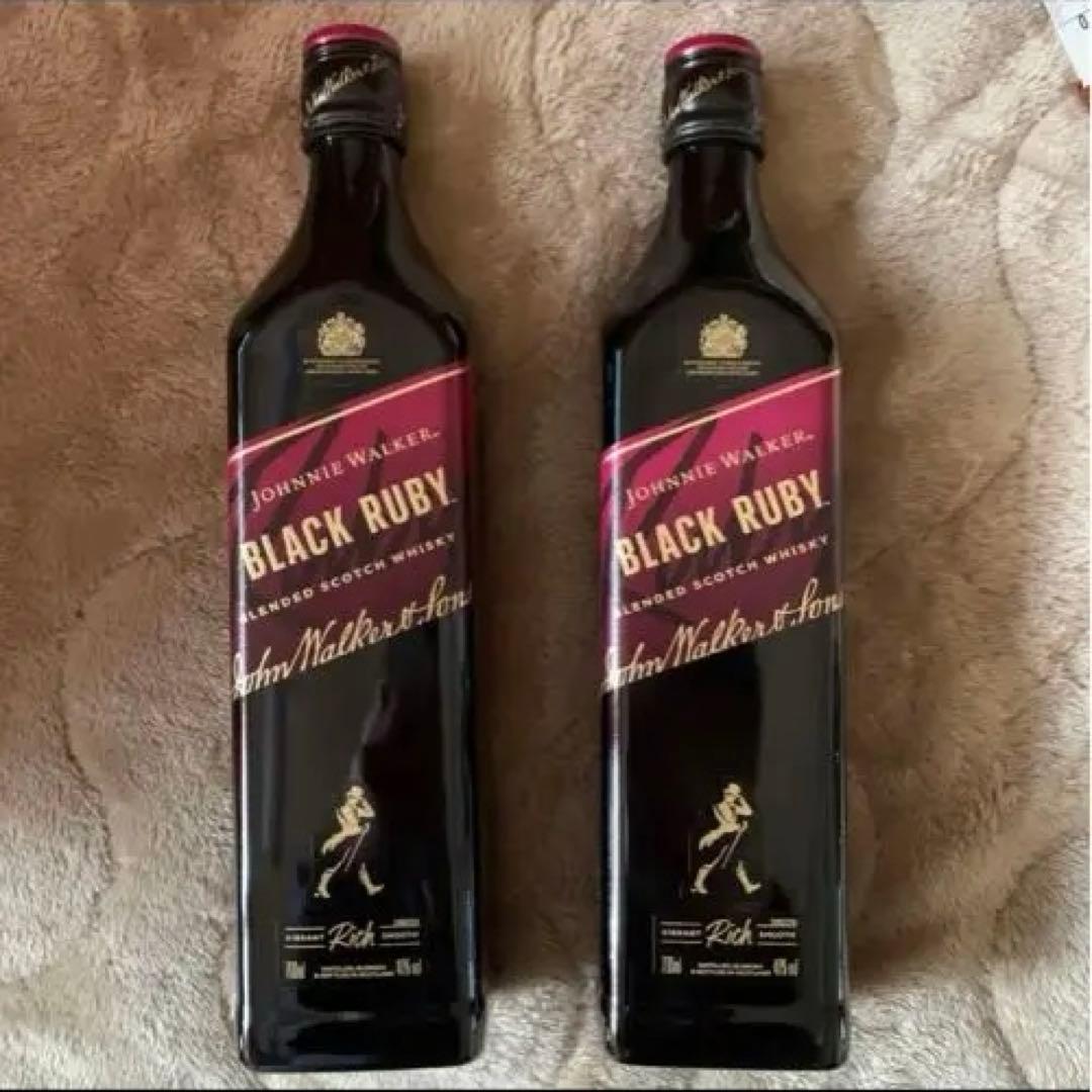 ジョニーウォーカーブラックルビー　700ml 2本