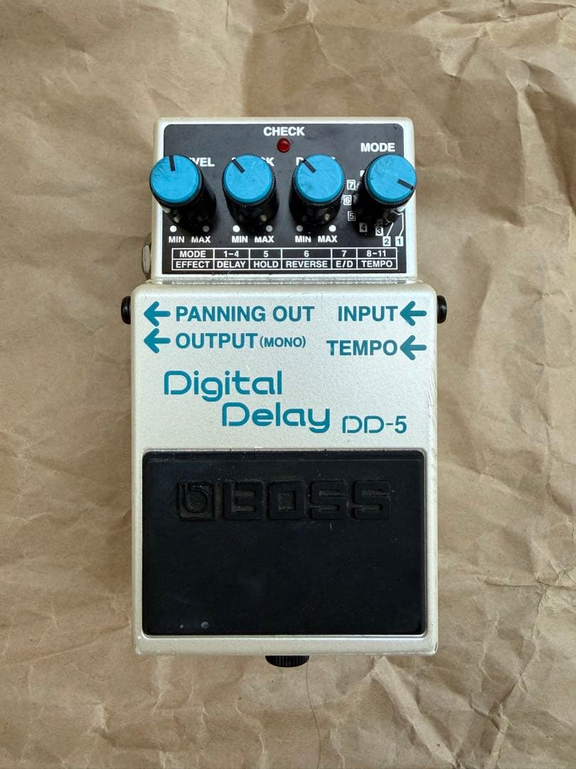 BOSS DD-5 Digital Delay 取説、外箱付き