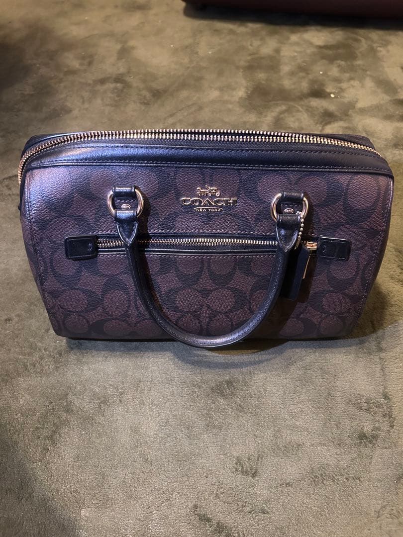 COACH ブラウン ロゴハンドバッグ