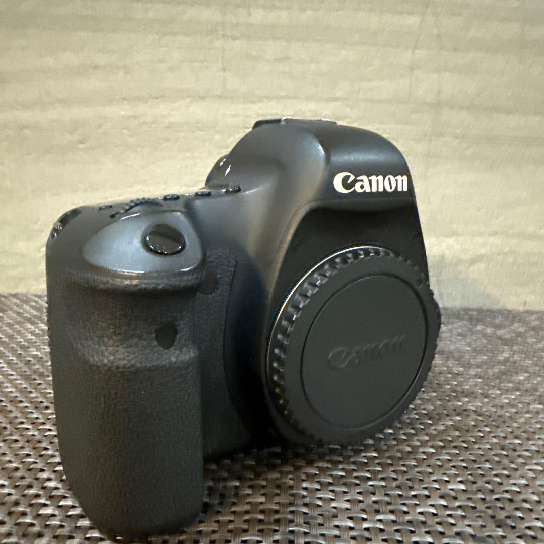 グランパスター様用Canon EOS 6D 本体（ストラップ未使用）