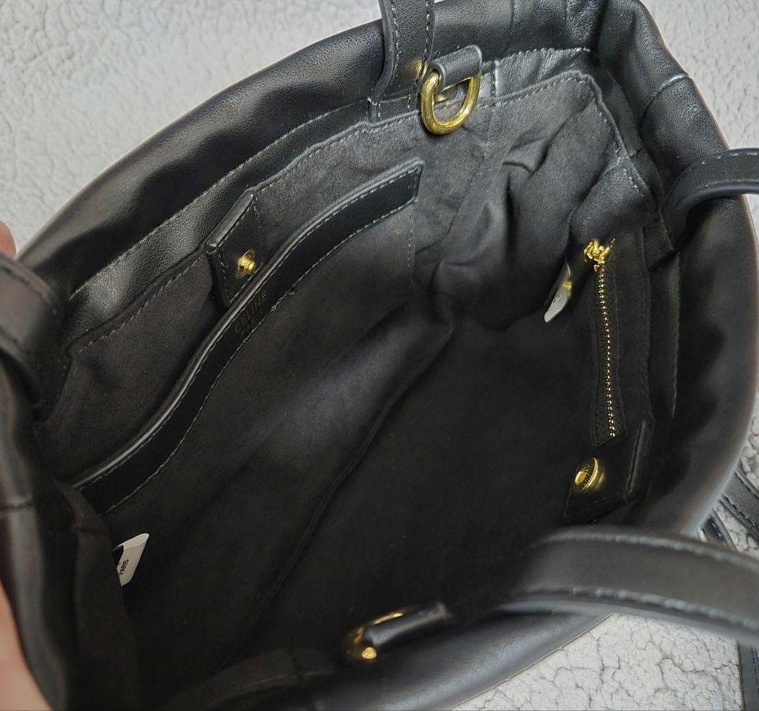 【値下】セリーヌ スモール カバ ドローストリング キュイル トリオンフ