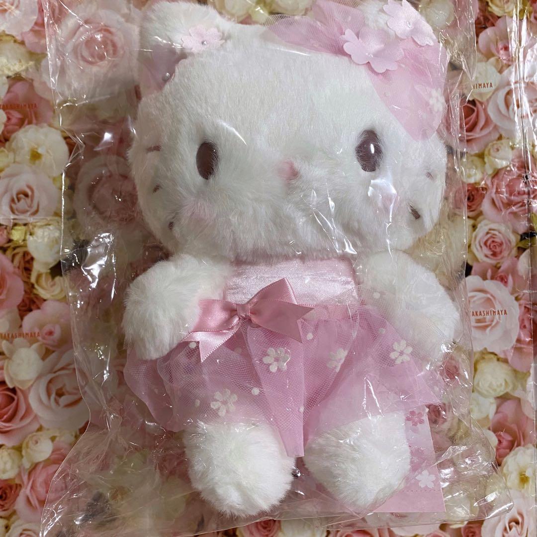 サンリオ　ハローキティ ぬいぐるみ サクラ　チュール　新品