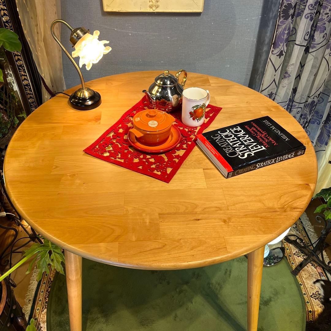 ￼saleアルダーソリッド　ラウンドテーブル　８５丸テーブル　コンパクト