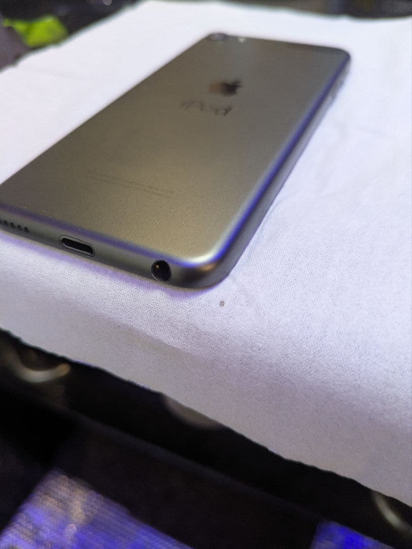 iPodtouch第7世代　スペースグレイ 32GB　おまけ付き