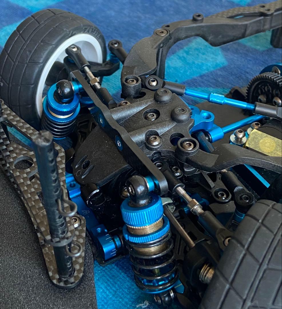 タミヤTB05-TB05R仕上げ　希少アルミロアバルク前後装着、アルミデフ付き