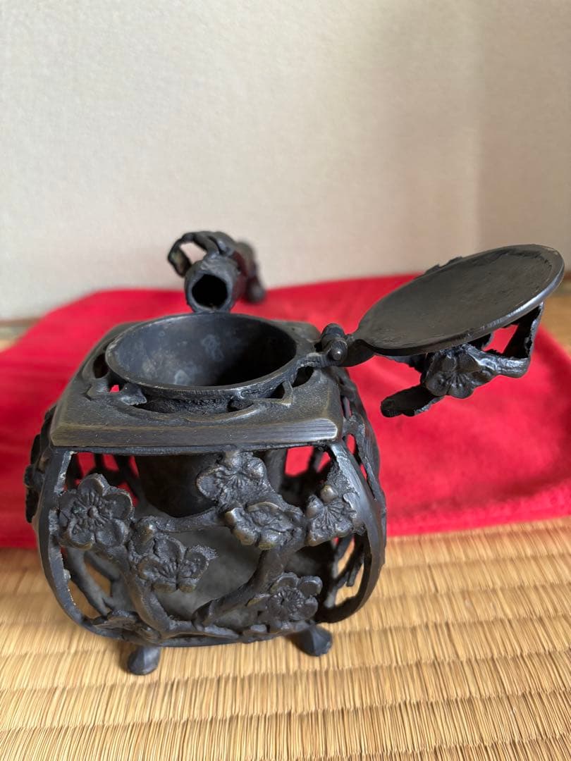 鉄製装飾的な墨入れ器具 日本製