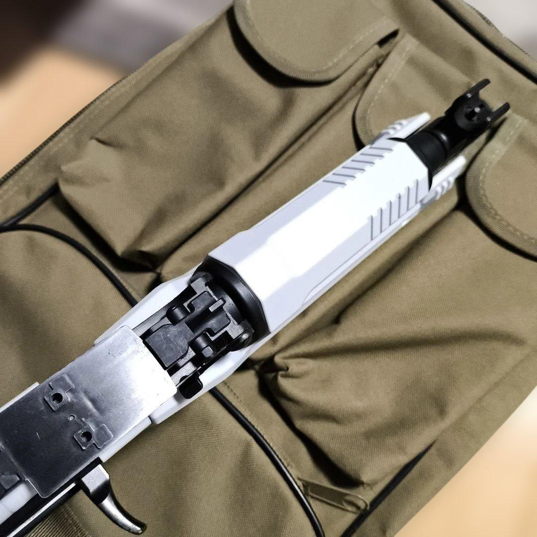 東京マルイ製　AKホワイトストーム　次世代電動ガン　予備マグ　ナイツタイプサプ