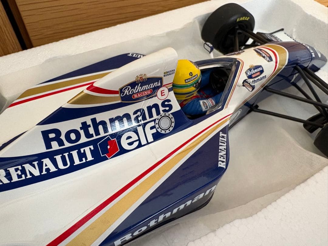 1/18 Williams FW16 Renault F-1 ロスマンズ仕様