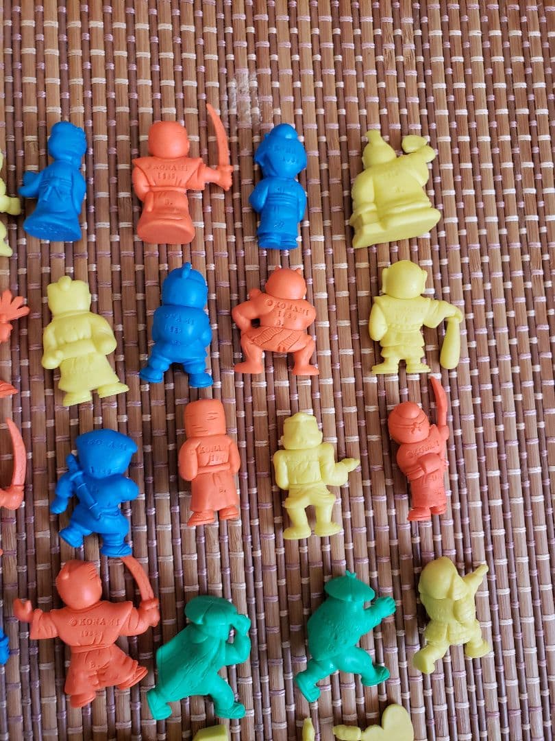 がんばれゴエモン消しゴムフルセット　ファミコン　キャラクター　キン消し