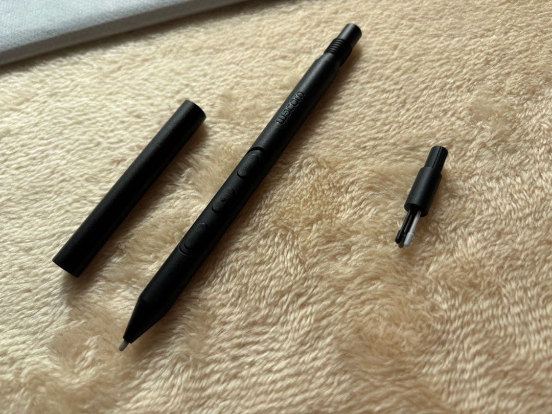 Wacom MovinkPad Pro 14(純正ケース付き)