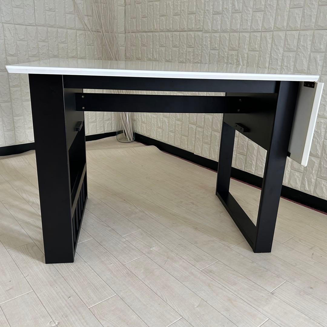 都内23区送料無料❗️ニトリ　伸縮式ダイニングテーブル　回転チェア　３点セット✨