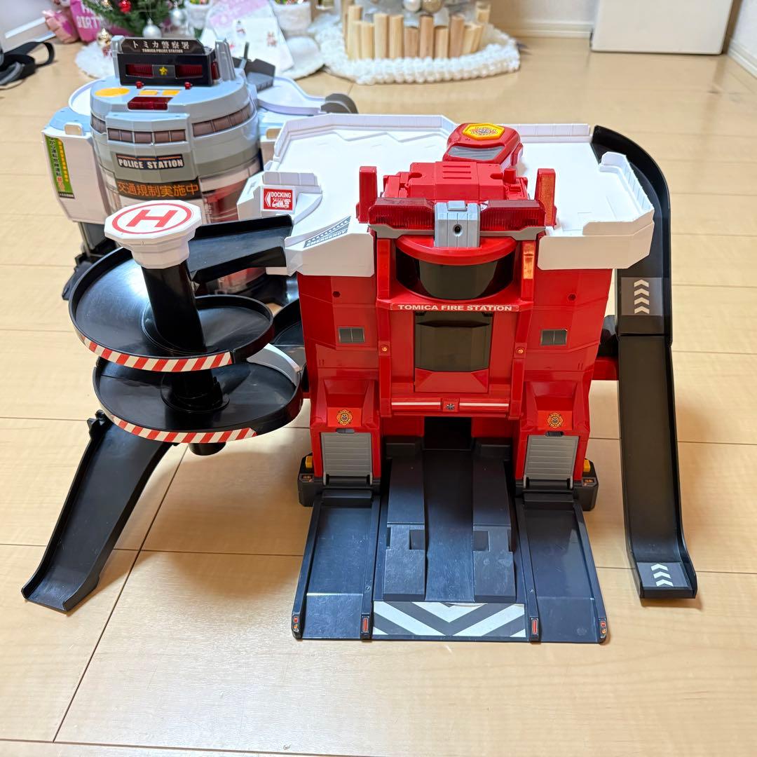 トミカ 大型トミカ3点　バラ売り可能