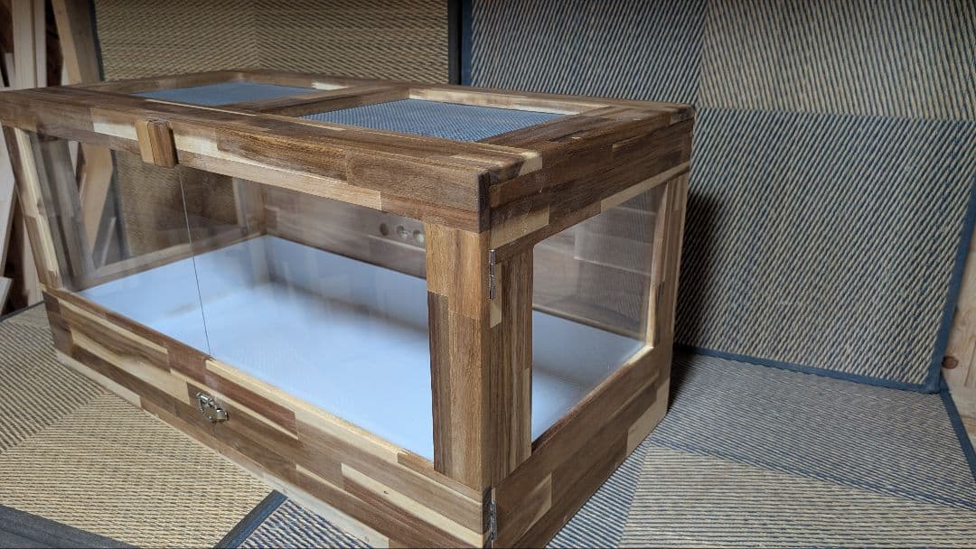 アカシア集成材15ミリ幅120縦50奥行50蜜蝋オイル仕上げ！