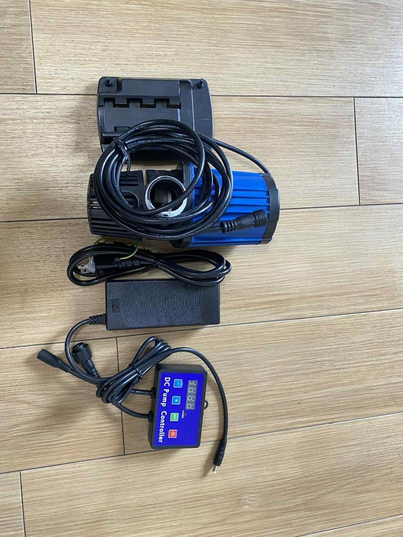 高効率のDEP-8000水中ポンプ、最大流量8000L/H、DC Pump