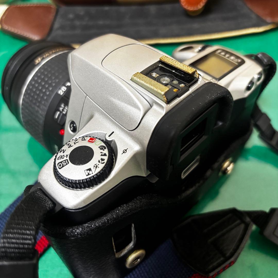 Canon キャノン　EOS Kiss 3 ケース　取扱説明書付