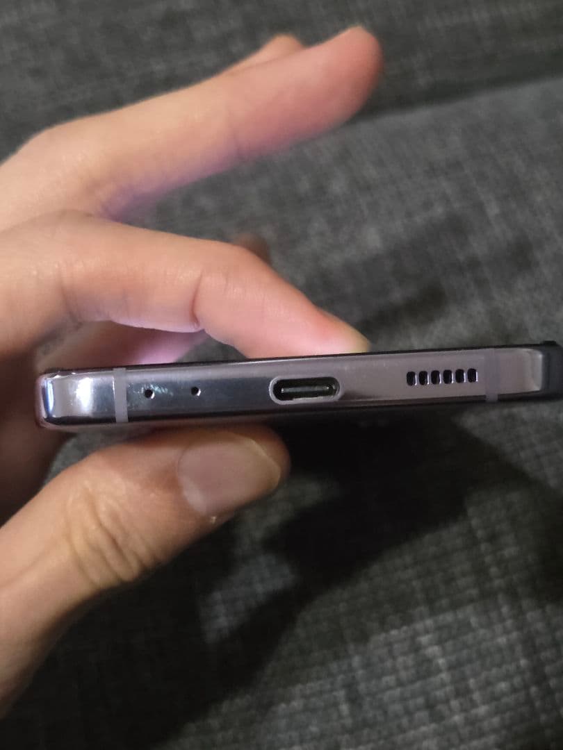 Samsung Galaxy Z Flip 4 パープル 本体 docomo美品