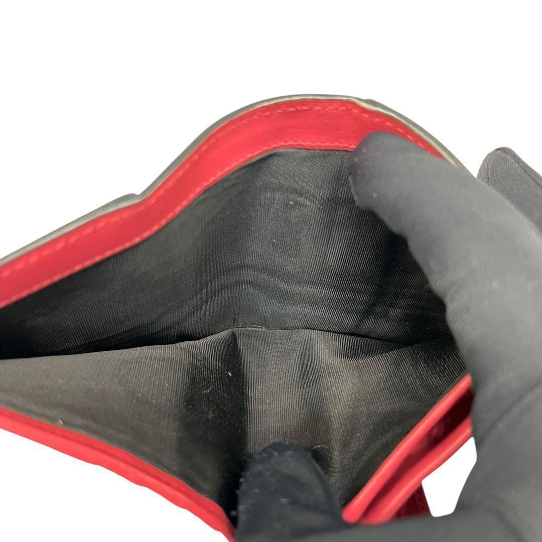 希少✨プラダ 二つ折り財布 サフィアーノレザー バイカラー 黒 ピンク