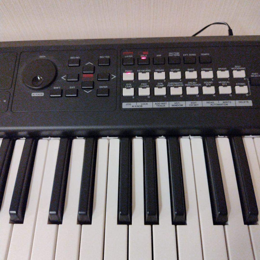 YAMAHA MX61 シンセサイザー 61鍵 専用ケース、フットスイッチ等付属