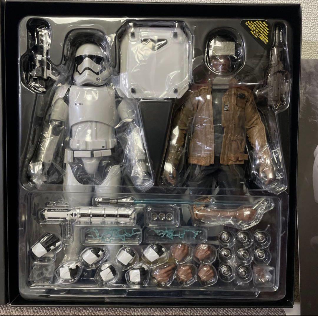 【美品】スター・ウォーズ　フィン & ストームトルーパー＜２体セット＞