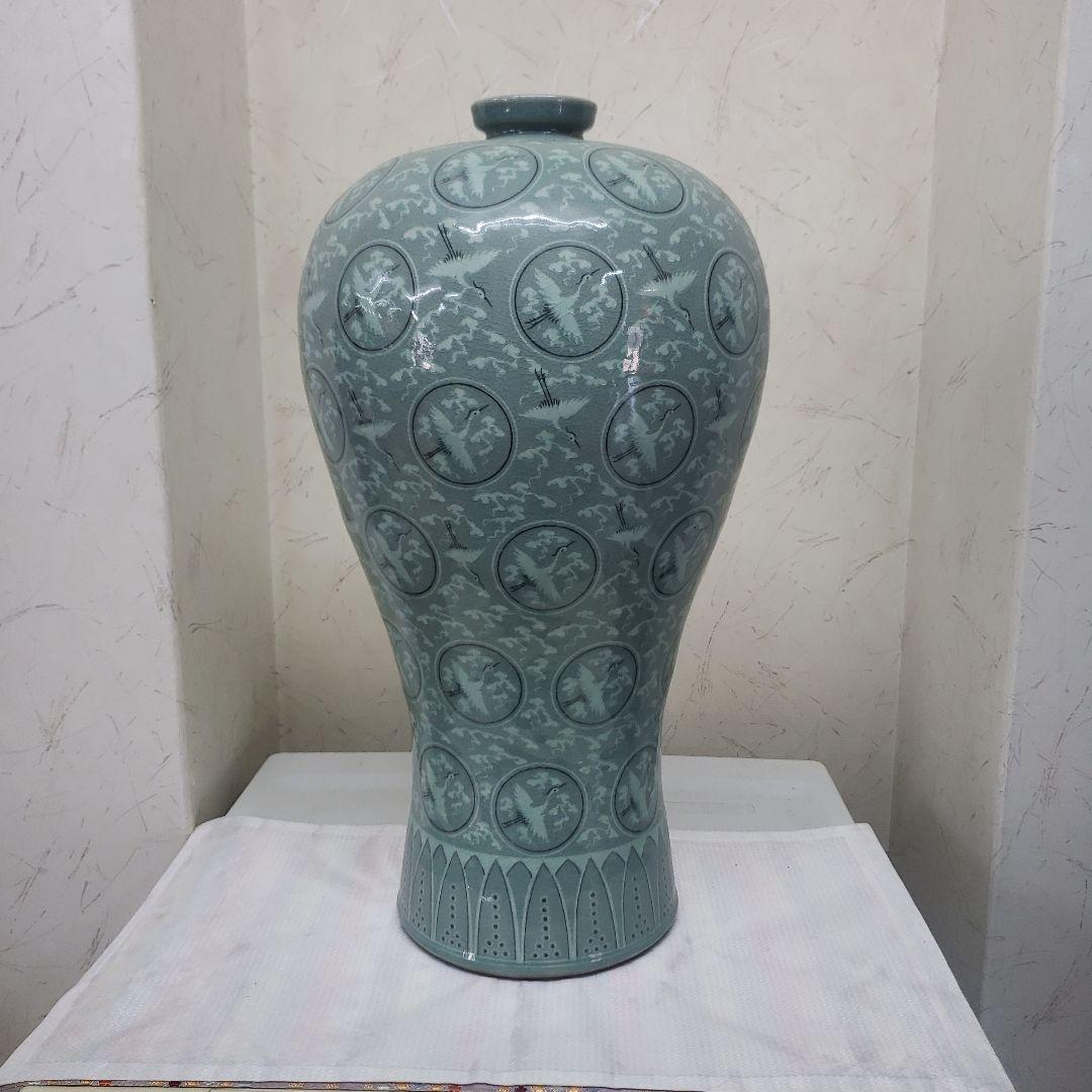 Ｂフライデー蔵出し特価　青磁 鶴模様 陶器 花瓶　作家物海剛作桐箱あり48cm