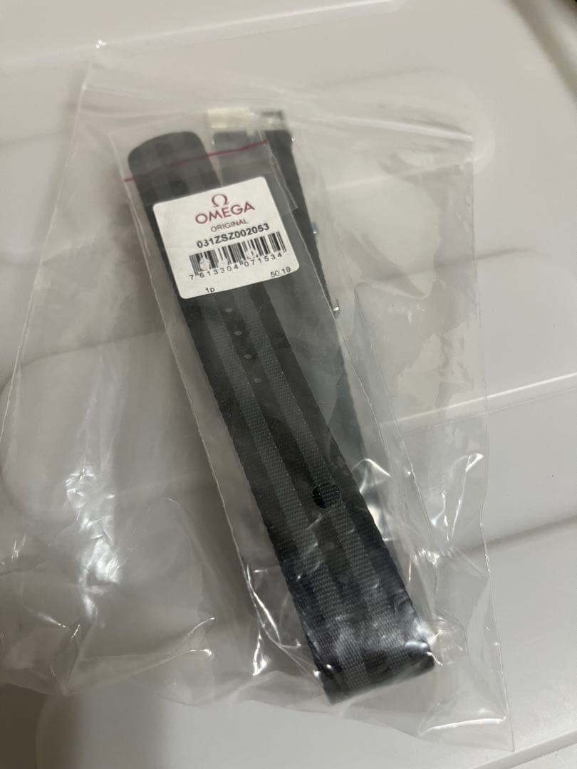 オメガ　ストラップ