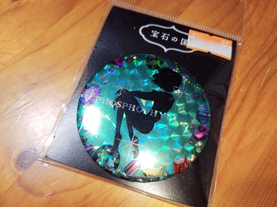 宝石の国　缶バッジ　フォスフォフィライト　ヴィレッジヴァンガード　ヴィレヴァン