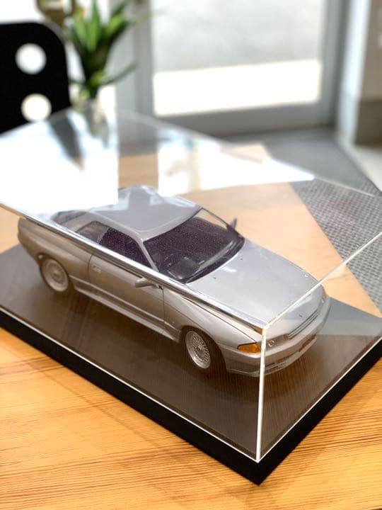 日産　スカイラインGTR  プラモデル　車　完成品