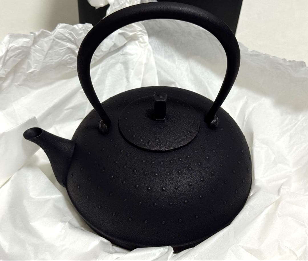 【新品未使用】鉄瓶 南部鉄器 空間鋳造 Sayu 小 400ml（満水0.5L）