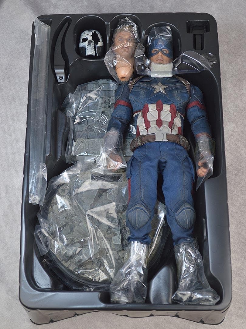ホットトイズ キャプテン・アメリカ バトル版 シビル・ウォー 1/6 フィギュア