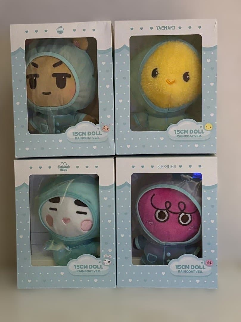 アイドル SHINee 15CM DOLL (RAINCOAT VER.)